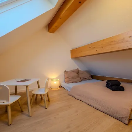 Apartamento Stylische Loft-maisonette Mit Galerie Und Burgblick Fuer 6 Gaeste *