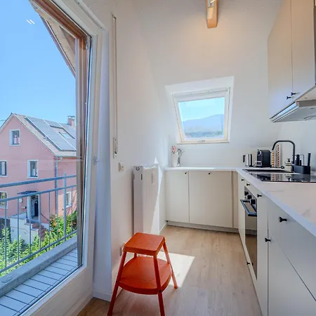 Stylische Loft-maisonette Mit Galerie Und Burgblick Fuer 6 Gaeste Waldkirch