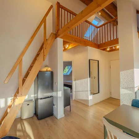 Διαμέρισμα Stylische Loft-maisonette Mit Galerie Und Burgblick Fuer 6 Gaeste *